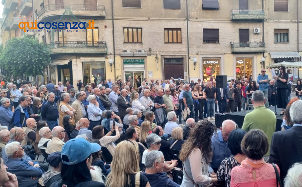 Ospedale di Cosenza protesta comitati comitato
