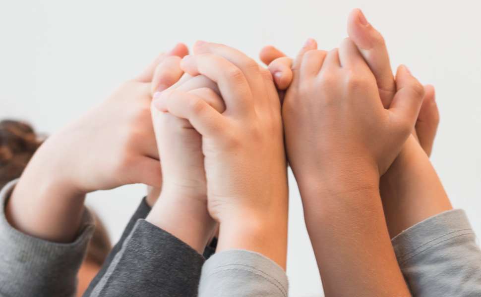 Unicef - bambini - mani