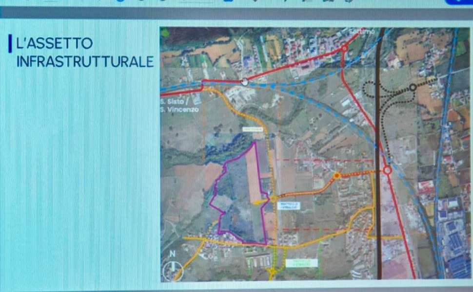 Ospedale a Rende, via libera del Consiglio comunale al progetto di fattibilità: Principe «servirà tutta la provincia» 53 consiglio comunale rende nuovo ospedale 12 maggio 04