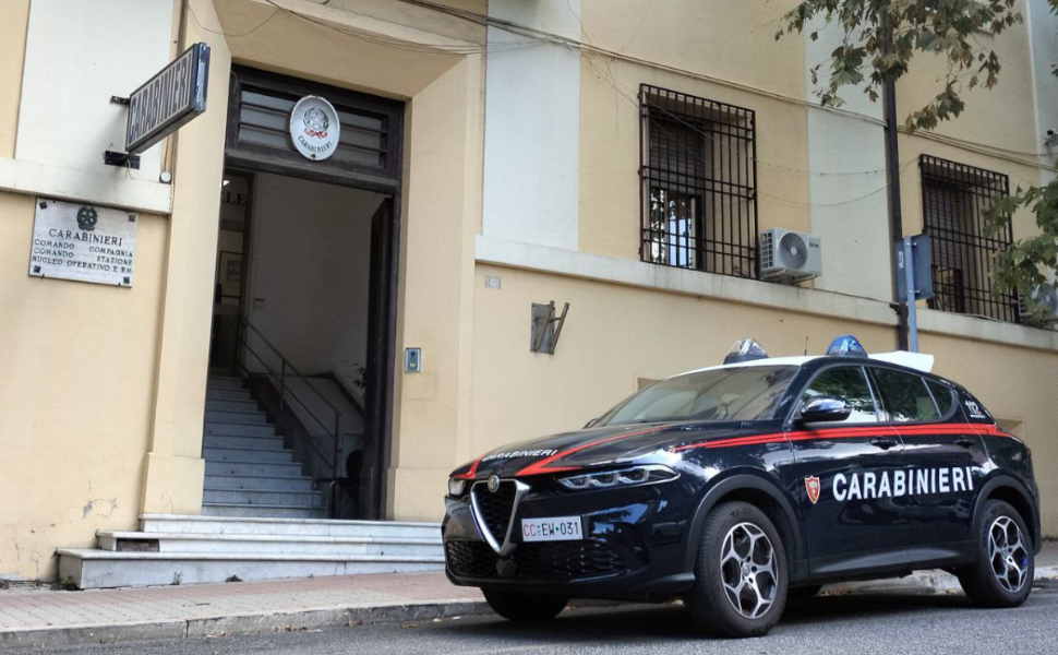 La droga negli ovuli e una raffineria clandestina della cocaina, 4 persone in stato di fermo 52 droga laboratorio raffineria carabinieri civitavecchia