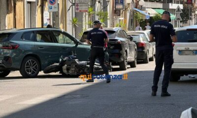 incidente tra via piave e via montesanto cosenza 01
