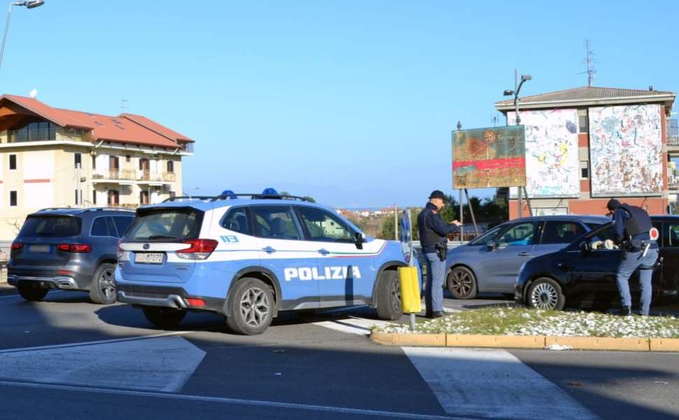polizia sparatoria rossano