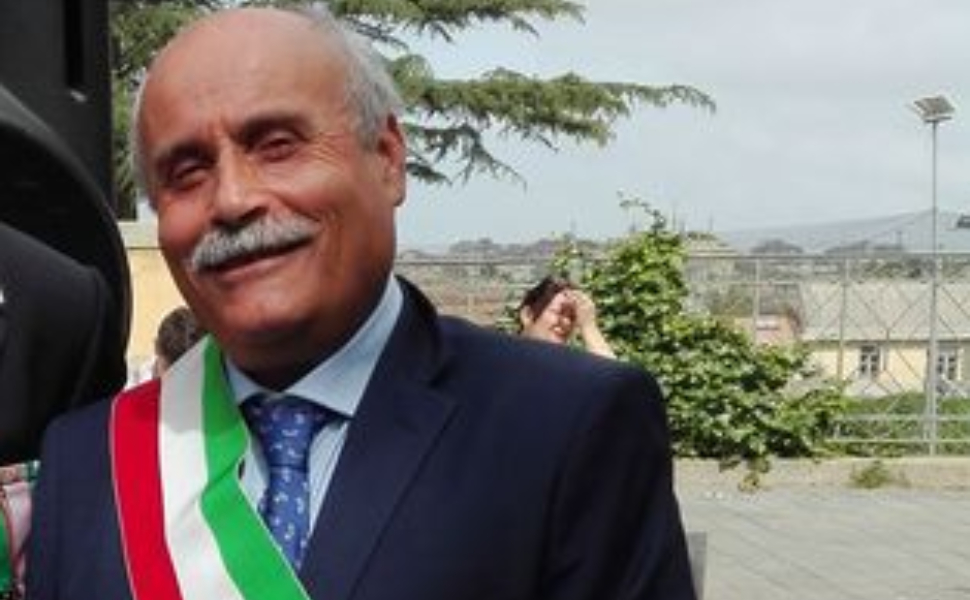Proiettile sulla tomba del padre: l'intimidazione shock al sindaco Vincenzo Massa 51 sindaco-Vazzano-Vincenzo-Massa