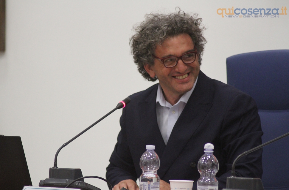 Calabria, il momento della crescita: a Cosenza focus su lavoro, imprese e investimenti 59 18cameracommercio