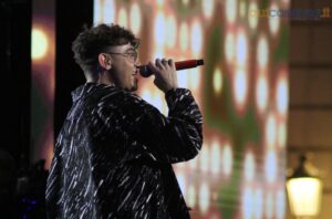 Radio2Live a Cosenza omaggia Rino Gaetano: una notte di musica nel cuore della città - FOTO 73 26radiorai2