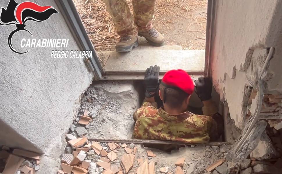 Bunker sotterraneo 120 metri 05
