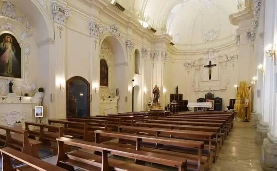 Chiesa Sant'Agostino Rione Massa festa girasoli 01