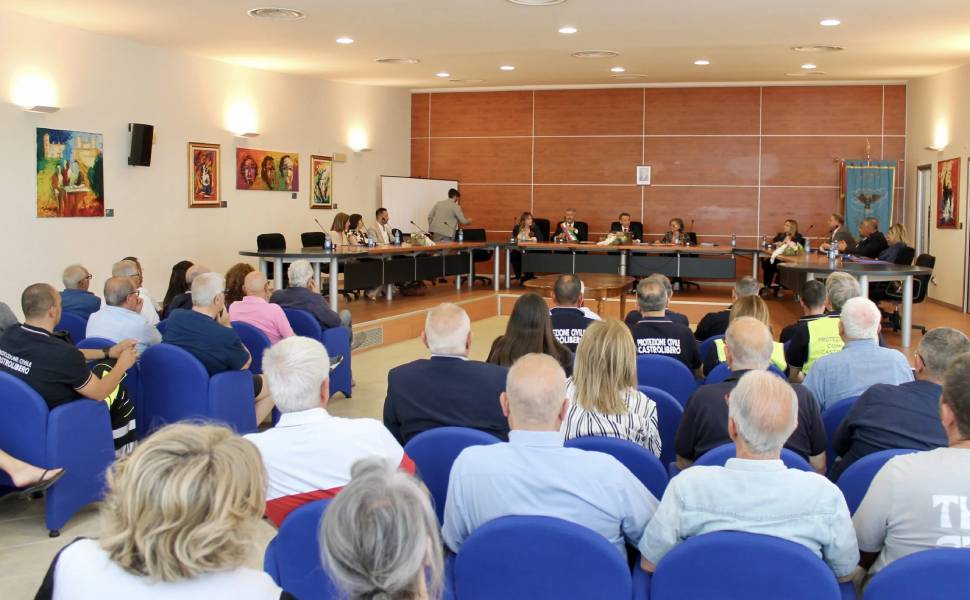 Consiglio comunale Castrolibero - eletti convalida 01