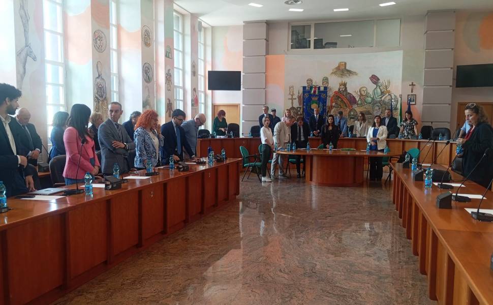 Consiglio comunale cosenza - minuto raccoglimento