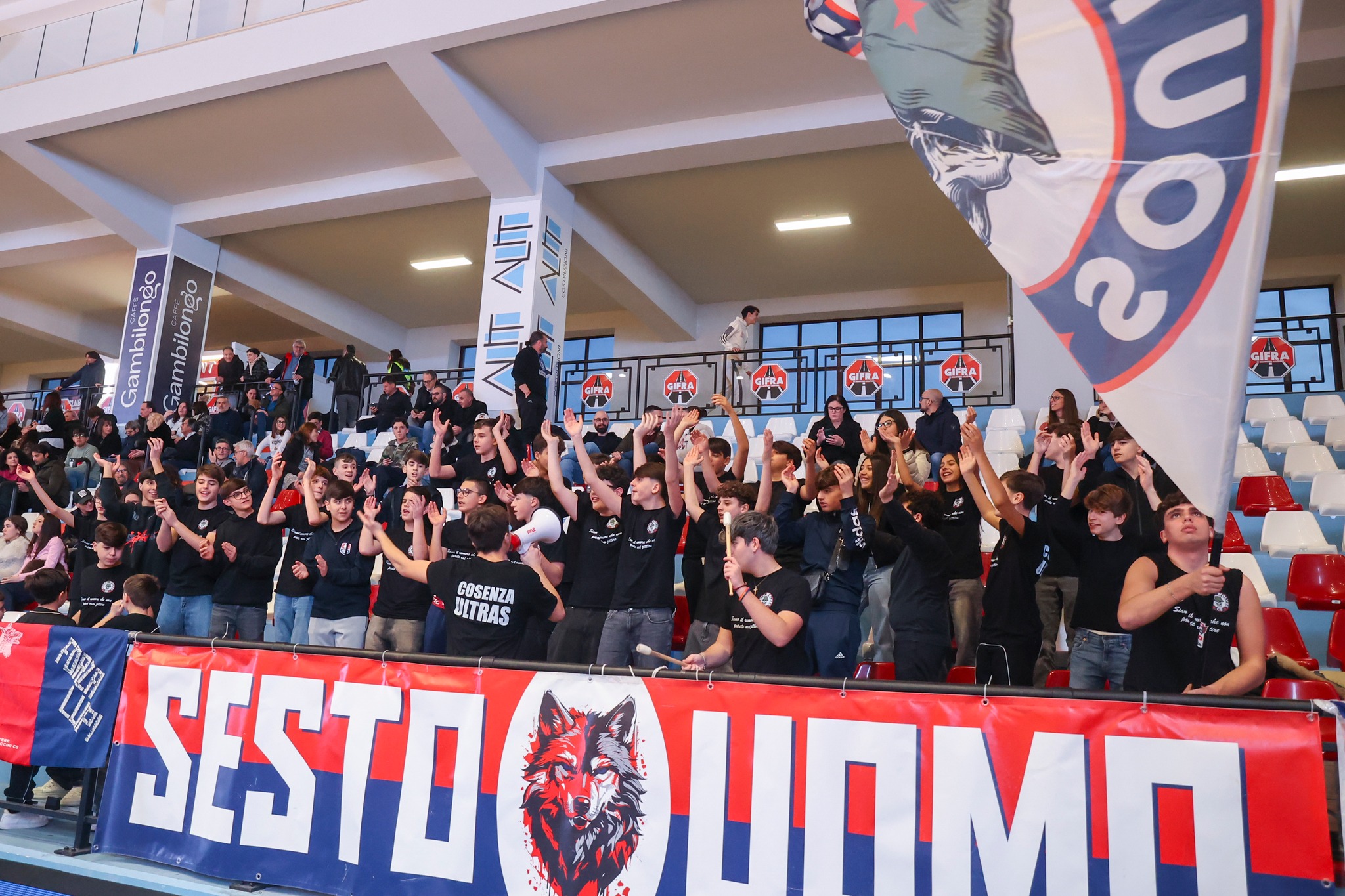 Finale Playoff, venerdì gara 1 tra la Pirossigeno Cosenza Basket e la Vis Reggio Calabria: in palio la Serie C 52 Pirossigeno Cosenza Basket2