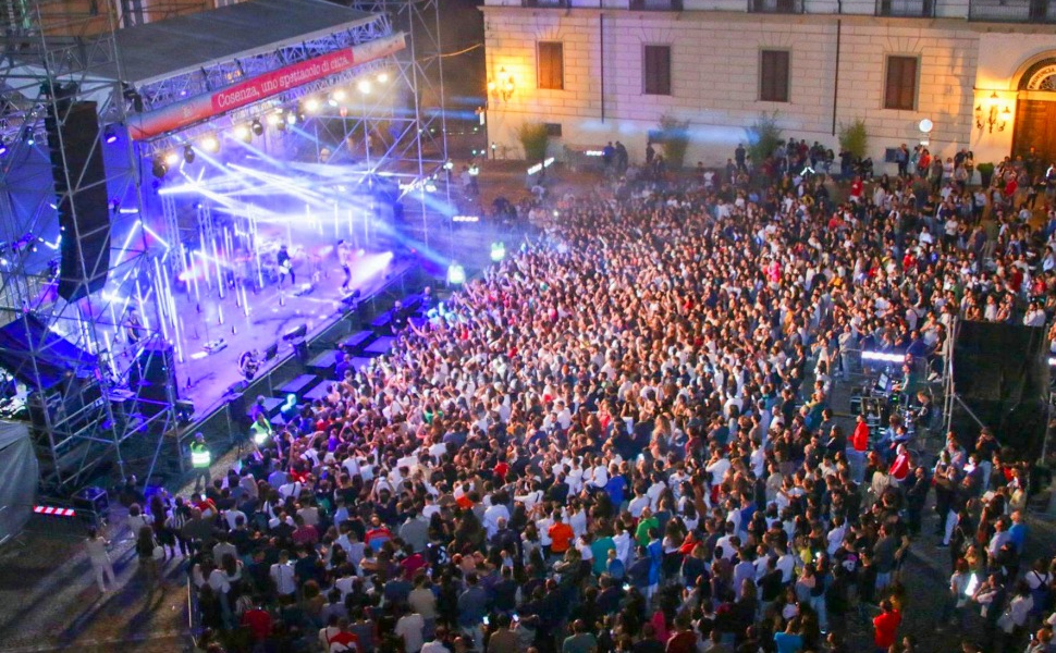 Radio2Live-Cosenza-evento