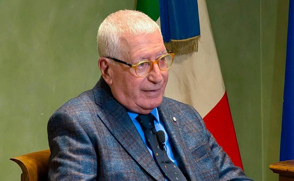 Welfare & Comunità: confronto con i cittadini a Rende per costruire una città più inclusiva e solidale 53 Sandro Principe - incontro welfare