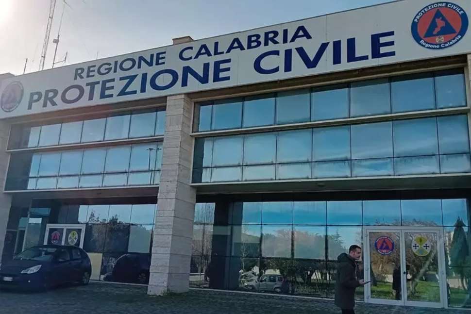 Ondata di caldo in Calabria, le misure della protezione civile regionale 52 Sede protezione civile Calabria