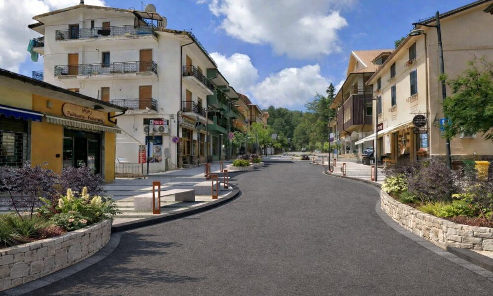 Camigliatello Silano: via al restyling del corso principale. Marciapiedi più ampi e nuovi arredi urbani