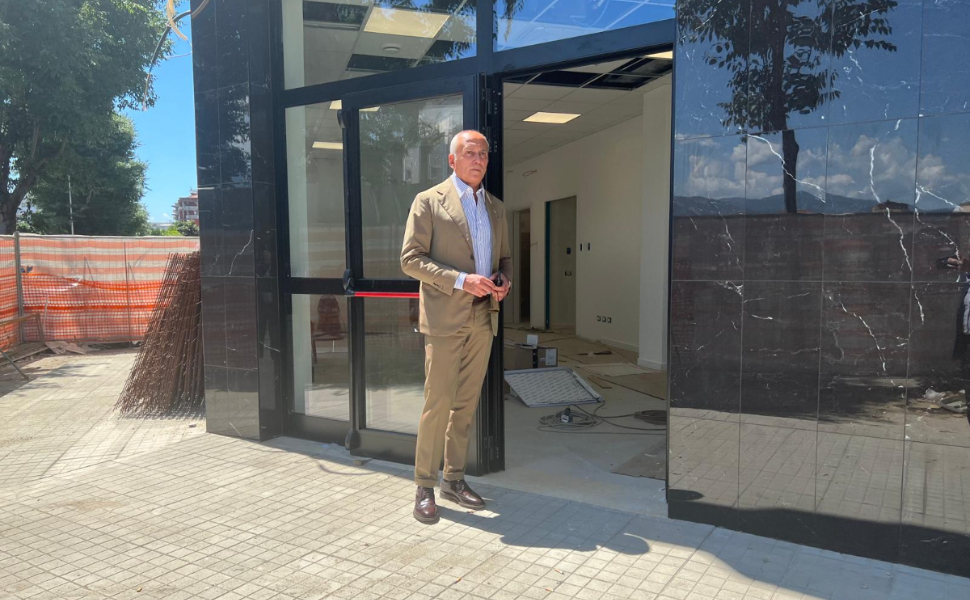 centro servizi via borsellino - sindaco Franz Caruso 2