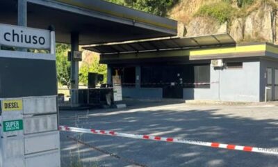 distributore Carburanti roccabernarda incendio