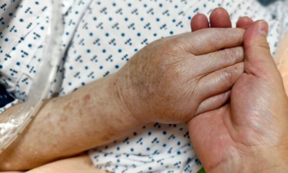 nonna anziana ospedale 01