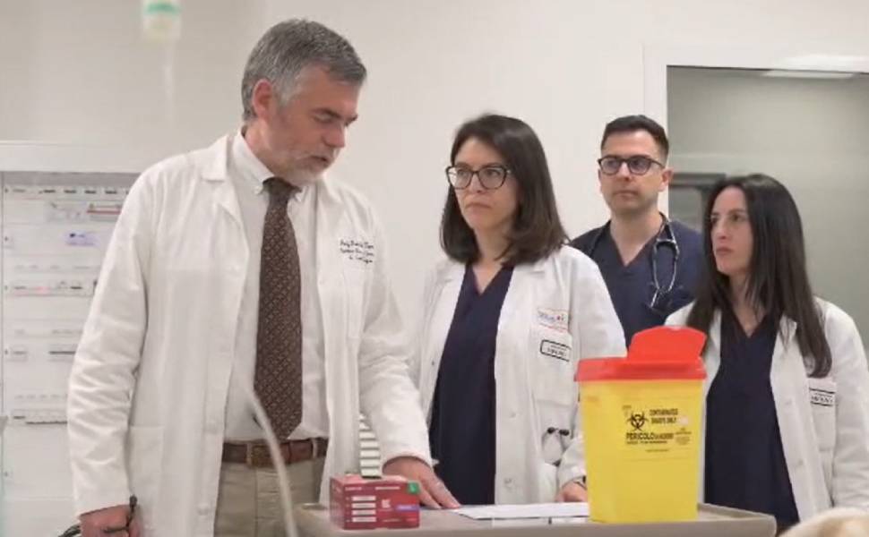 Nuova UTIC "Renato Dulbecco": 12 posti letto e tecnologie avanzate per le emergenze cardiologiche 51 utic cardiologia dulbecco 02