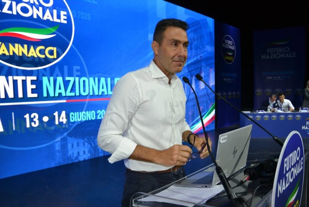 Vannacci festeggia l’11% a Reggio Calabria: «Futuro Nazionale vola, siamo appena decollati» 52 Vannacci all’8%? Reggio Calabria, primo banco di prova, dirà quanto vale davvero