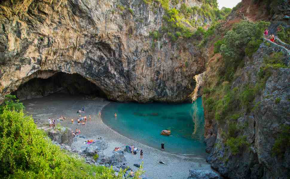 L'Arcomagno di San Nicola Arcella tra le spiagge più belle d'Italia: è ottavo tra 30 siti 99 Arcomagno