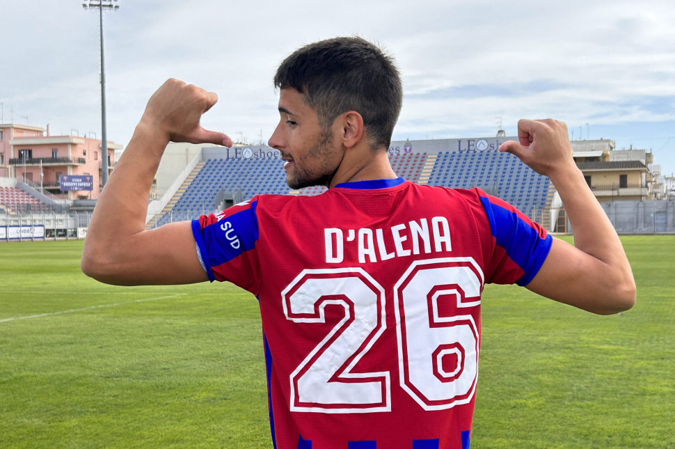 Antonio D’Alena al Cosenza Calcio: ufficiale l’arrivo del 28enne centrocampista ex Casarano 52 D'Alena