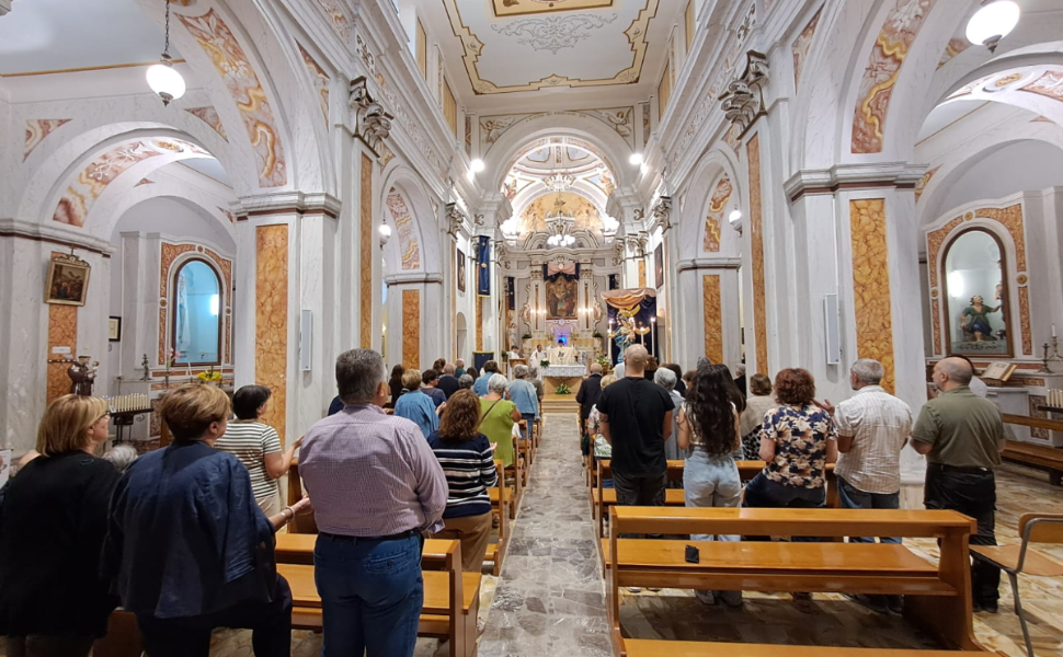 Decollatura festeggia la Madonna del Carmine: 7 appuntamenti tra fede e tradizione 52 Decollatura - Madonna del Carmelo 02