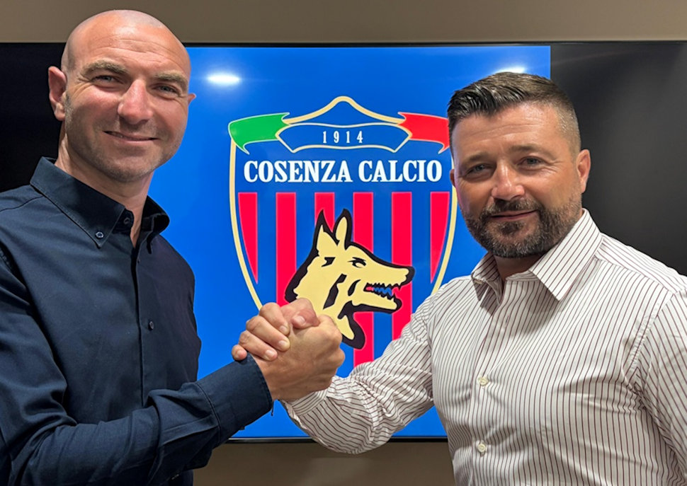 Cosenza Calcio, ora è ufficiale: Federico Coppitelli nuovo tecnico. Contratto fino al 30 giugno 2027 51 Federico Coppitelli allenatore Cosenza Calcio