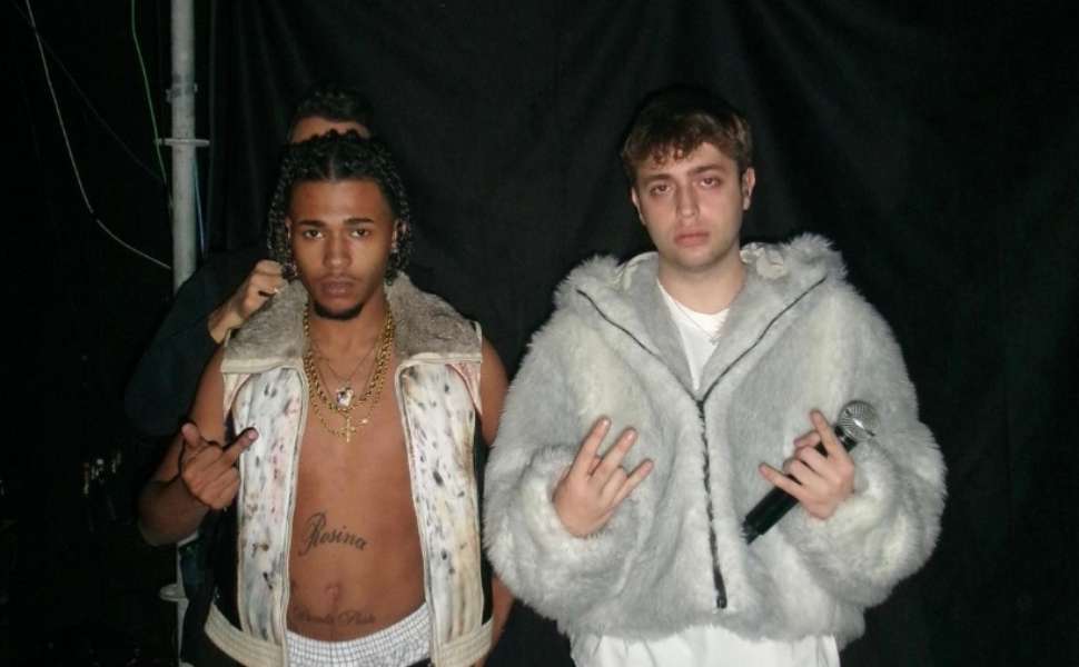 Il duo rap di Cosenza trionfa a "Nuova Scena 3": Flextony e Tigerplug conquistano i 100 mila euro 51 Flextony e Tigerplug