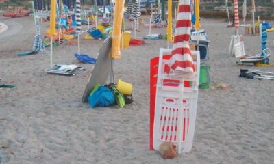 Furbetti dell'ombrellone sul Tirreno cosentino: cosa dice la legge e come difendere la spiaggia libera 58 Furbetti ombrellone tirreno cosentino 01