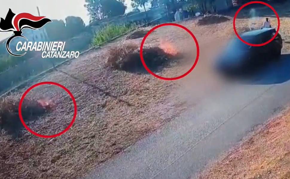 Incendio montauro video denunciato 49enne 02