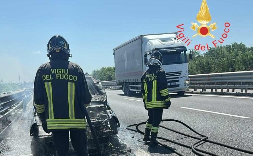 Incendio_auto_A2