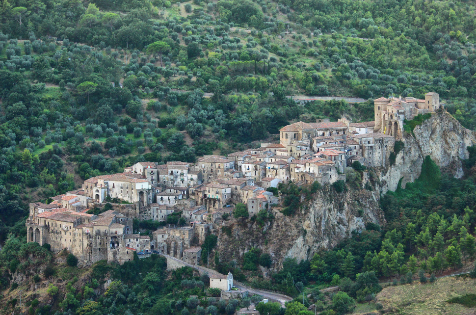 "La terra dei miti": rilancio e valorizzazione aree interne: 12 milioni di euro a 18 comuni dell'Alto Jonio Cosentino 51 Oriolo -strategia la terra dei miti
