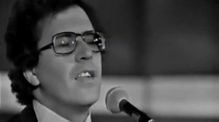 È morto Peppino di Capri. Addio all'indimenticabile interprete di "Let's Twist Again", "Campagne" e "Roberta" 52 Peppino di Capri