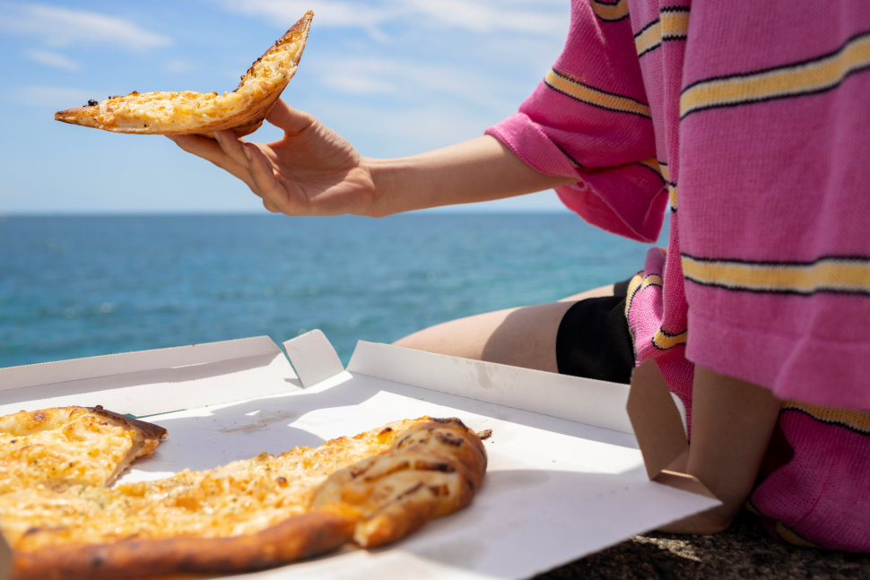 Cibo e acqua da casa vietati nei lidi: il “solito "balzello" dell'estate che fa infuriare le famiglie 53 Piazza cibo spiaggia