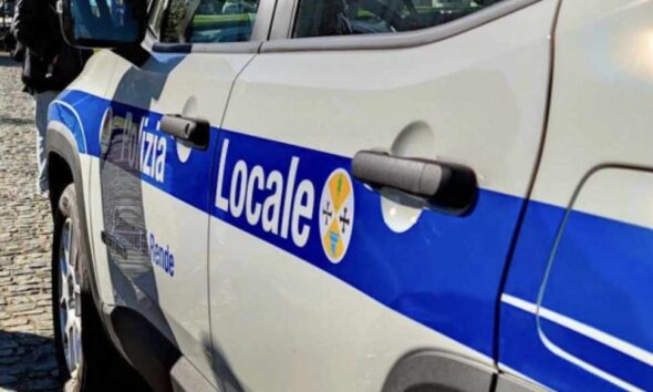 Polizia-locale-Rende-rifiuti 01
