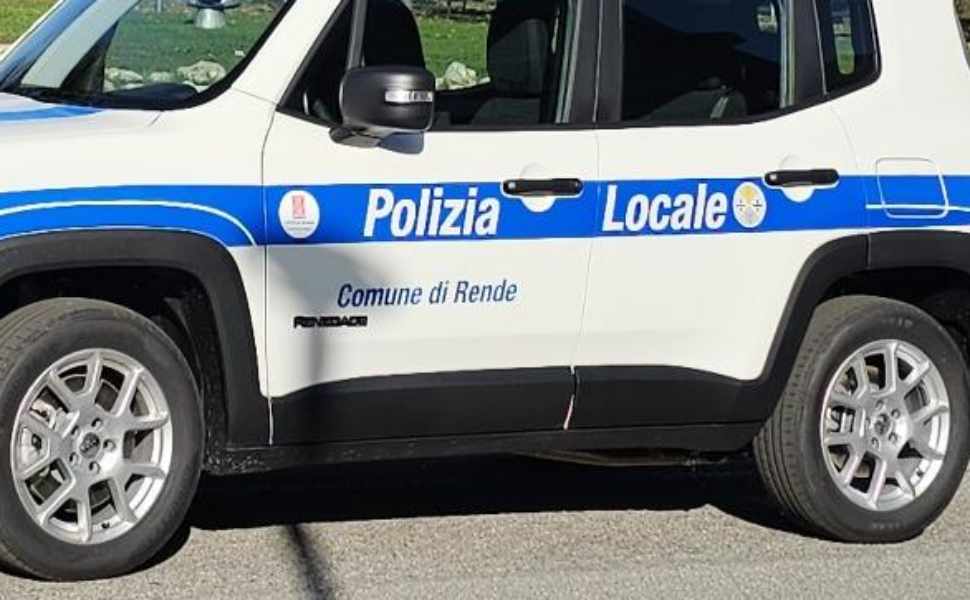 Polizia-locale-Rende-rifiuti 02