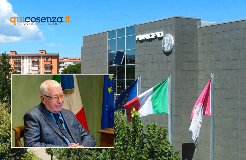 Rende, l'Amministrazione difende la rottamazione dei tributi locali e replica al segretario del Pd «dichiarazioni fuorvianti» 51 Sandro Principe sindaco Rende Municipio Comune