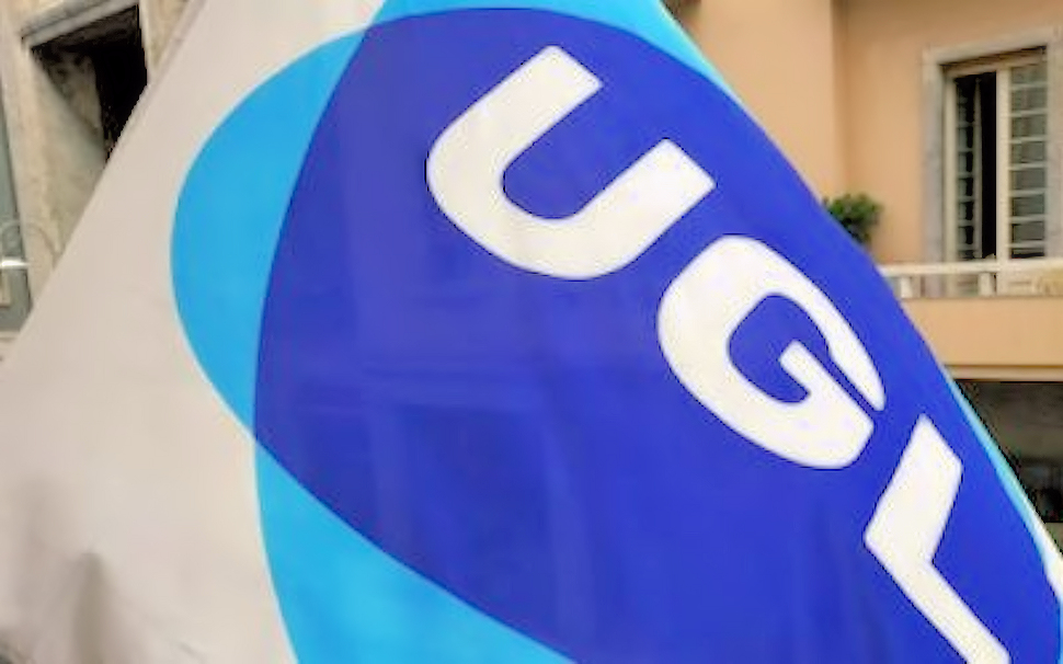 «Pioggia di soldi alla sanità privata, ma i contratti restano bloccati». Scatta la protesta al Ministero della Salute 52 UGL