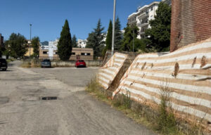 Rende, degrado all'ex centro sociale di Viale dei Giardini. Garritano “Il Comune impone regole ai cittadini non per se" 53 Viale dei giardini ex centro sociale2