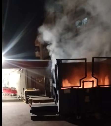 amantea incendio supermercato deposito rifiuti 02