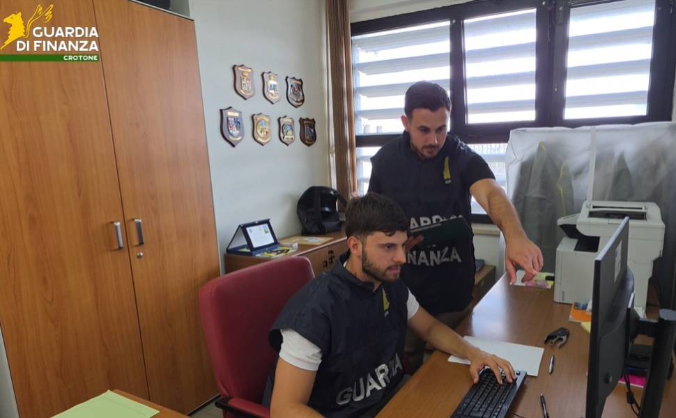 Bancarotta nel settore della produzione di calcestruzzo: arrestati 2 imprenditori 51 bancarotta fraudolenta calcestruzzo guardia finanza 03