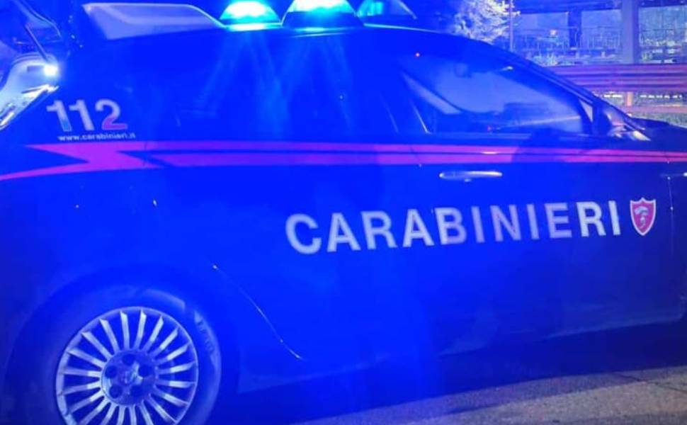 Estate e mala movida: chiuso un locale e gestore multato per 2mila euro 52 carabinieri controlli notte estate 02