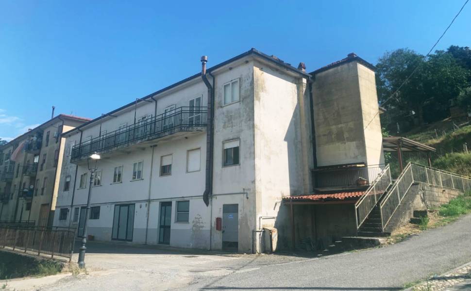 «Abusi e illegalità alla casa di riposo Serenità», il Comune di Mongrassano chiede il risarcimento danni 52 casa di riposo serenità - Mongrassano 02