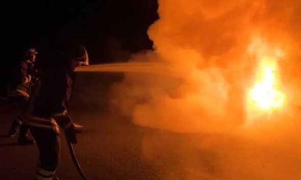 incendio-auto-sibari generica