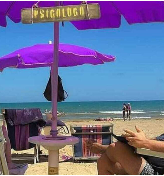 Lo psicologo in spiaggia arriva in Calabria: parte il tour in 10 tappe tra ascolto e benessere 56 psicologo-spiaggia-calabria-terapia