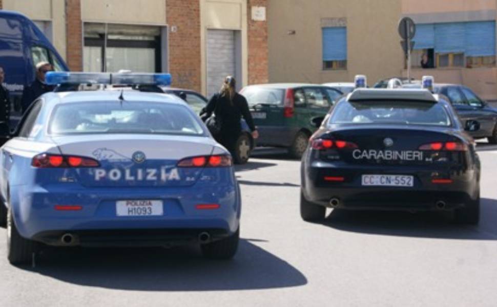 Cosenza: dopo ore di apprensione, ritrovata la 14enne scomparsa 52 ricerche 14enne scomparsa polizia carabinieri cosenza
