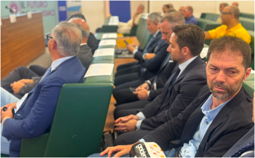 Statale 106 Jonica: fino a 12 miliardi per la “Strada della Magna Grecia”, Salvini «contate su di me» 54 statale 106 - progetti - cittadella - Salvini 03