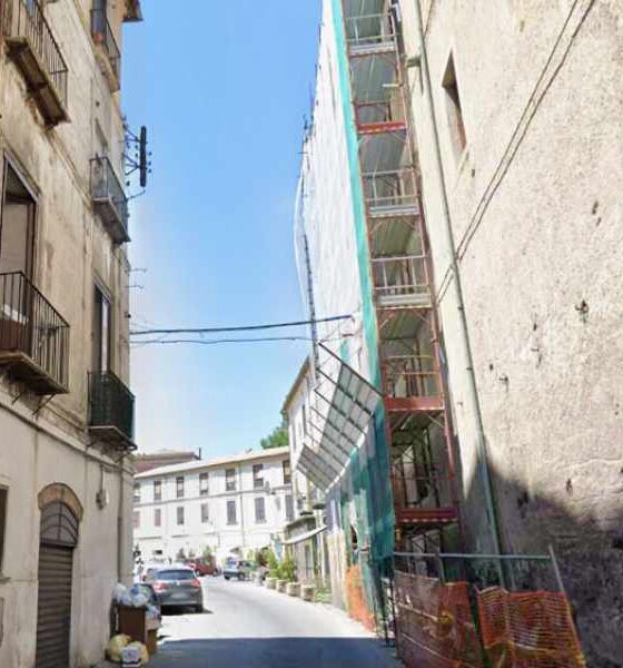 via marini serra centro storico cosenza