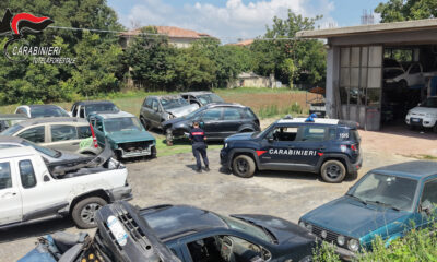 Autofficina abusiva sequestrata
