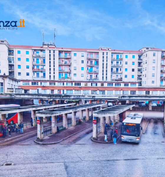 Cosenza, aggressione in pieno giorno all'Autostazione: «nessuno è intervenuto, tutti stavano a guardare» 56 Autostazione di Cosenza aggressione